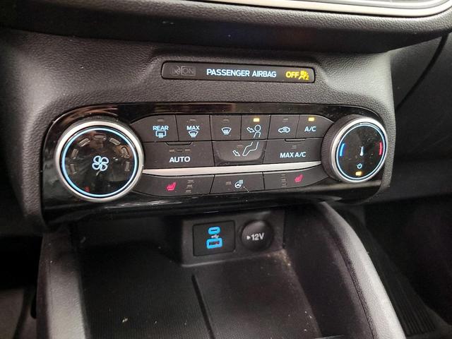 Photo of 2022 Red Ford Escape