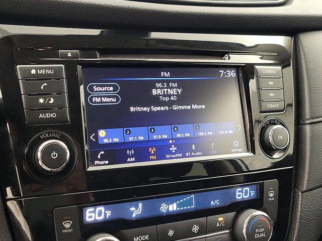Photo of 2019 Silver Nissan Rogue