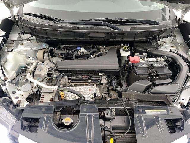 Photo of 2019 Silver Nissan Rogue