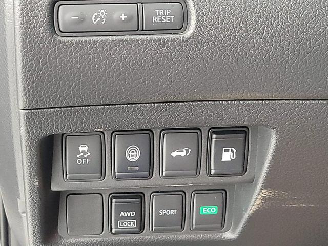Photo of 2019 Silver Nissan Rogue