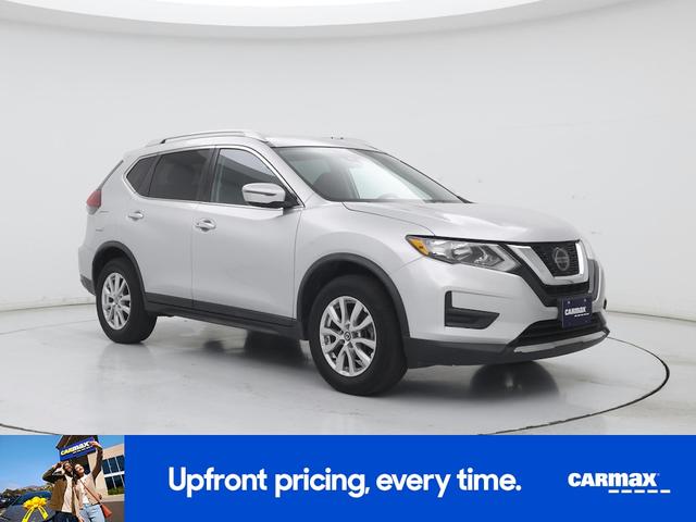 Photo of 2019 Silver Nissan Rogue