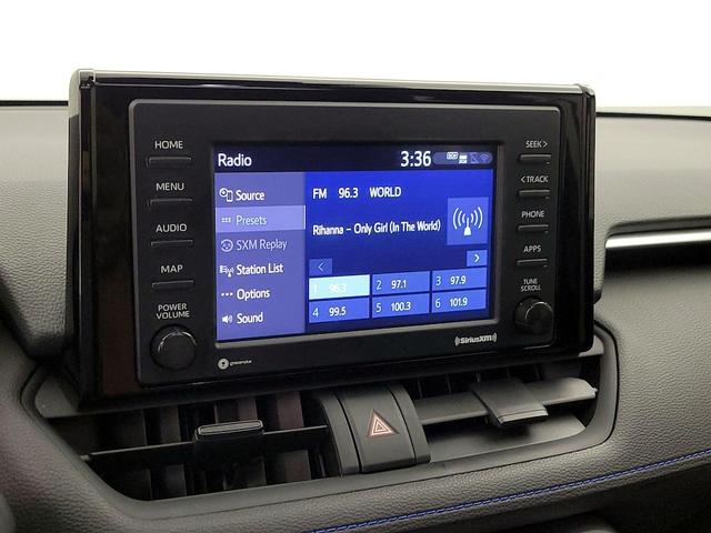 Photo of 2022 Silver Toyota RAV4 Hybrid