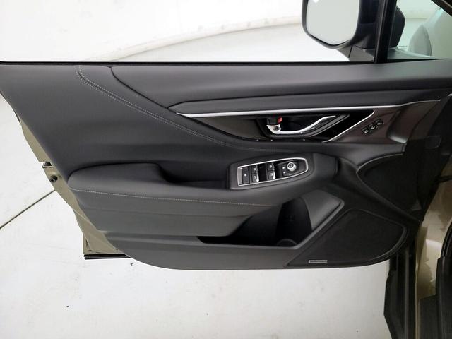 Photo of 2023 Green Subaru Outback