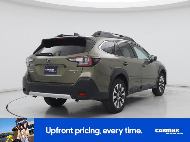 Photo of 2023 Green Subaru Outback