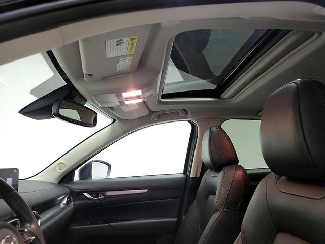 Photo of 2022 Black Mazda CX-5