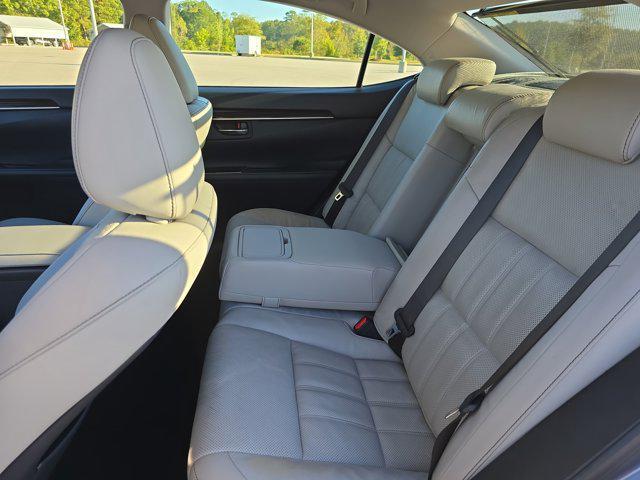 Photo of 2016 Nebula Gray Pearl Lexus ES 350