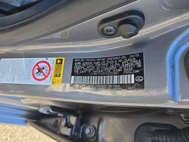 Photo of 2016 Nebula Gray Pearl Lexus ES 350