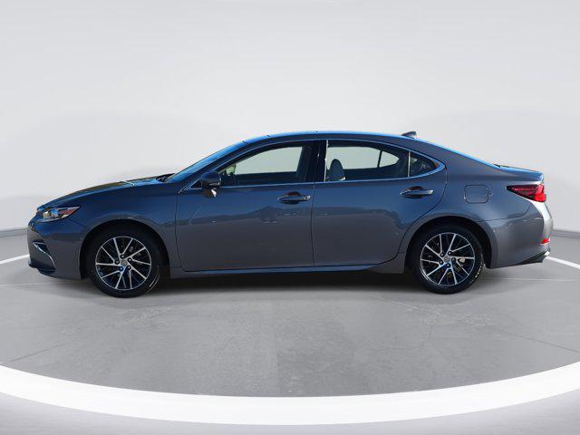 Photo of 2016 Nebula Gray Pearl Lexus ES 350