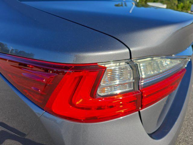 Photo of 2016 Nebula Gray Pearl Lexus ES 350