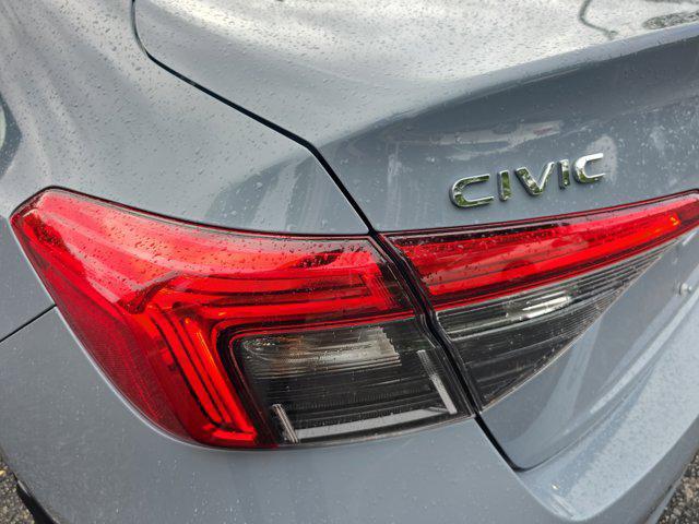 Photo of 2023 Sonic Gray Pearl Honda Civic