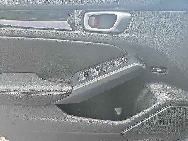 Photo of 2023 Sonic Gray Pearl Honda Civic