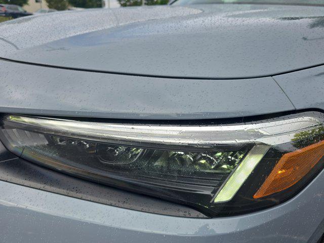Photo of 2023 Sonic Gray Pearl Honda Civic