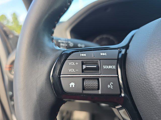 Photo of 2023 Urban Gray Pearl Honda HR-V