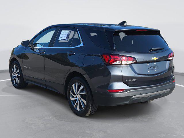Photo of 2023 Iron Gray Metallic Chevrolet Equinox