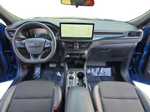 Photo of 2023 ATLAS BLUE METALLIC Ford Escape