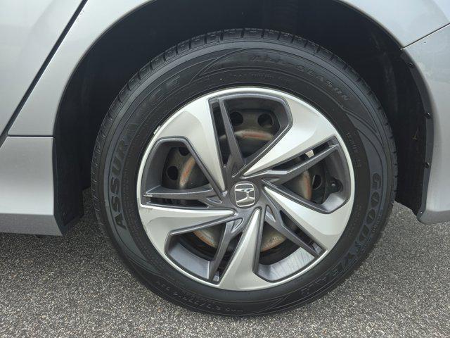 Photo of 2020 Lunar Silver Metallic Honda Civic