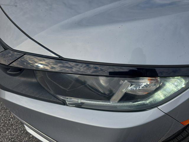 Photo of 2020 Lunar Silver Metallic Honda Civic