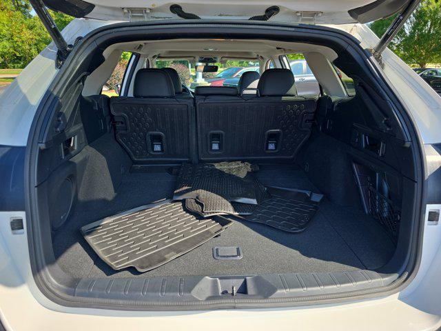 Photo of 2020 Crystal White Pearl Subaru Outback