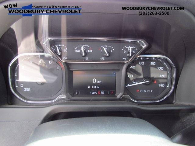 Photo of 2023 Summit White GMC Sierra 2500