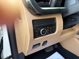 Photo of 2025 Star White Ford F-250
