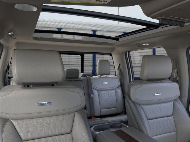 Photo of 2025 Star White Ford F-350