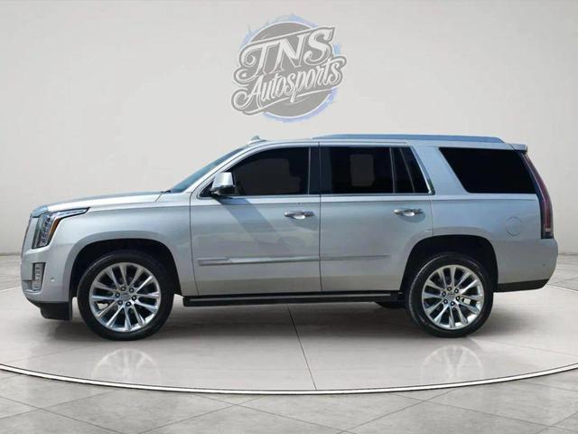 Photo of 2017 Radiant Silver Metallic Cadillac Escalade