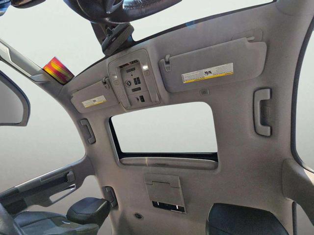 Photo of 2017 Radiant Silver Metallic Cadillac Escalade