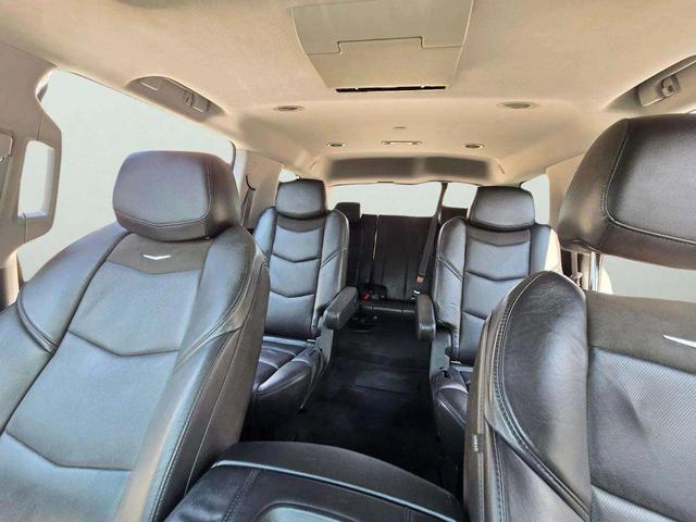 Photo of 2017 Radiant Silver Metallic Cadillac Escalade