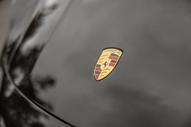Photo of 2025 Jet Black Metallic Porsche Taycan