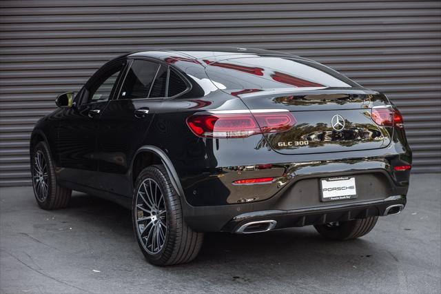 Photo of 2021 Black Mercedes-Benz GLC 300