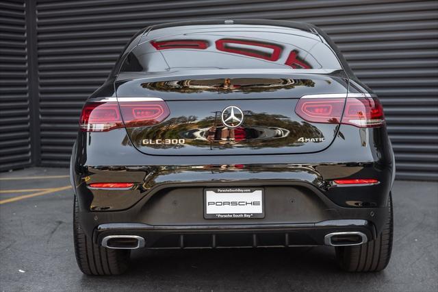 Photo of 2021 Black Mercedes-Benz GLC 300
