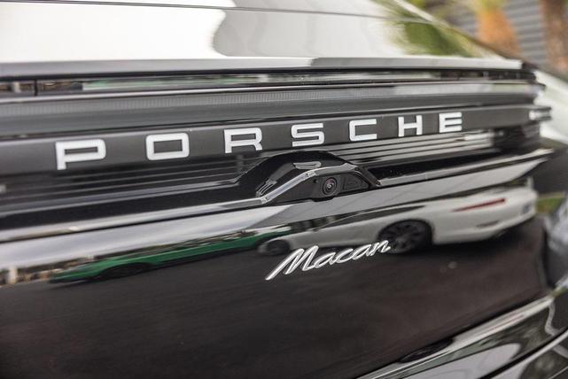 Photo of 2025 Black Porsche Macan