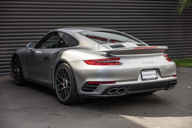 Photo of 2019 GT Silver Metallic Porsche 911