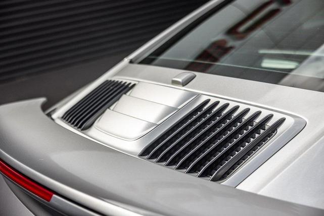 Photo of 2019 GT Silver Metallic Porsche 911