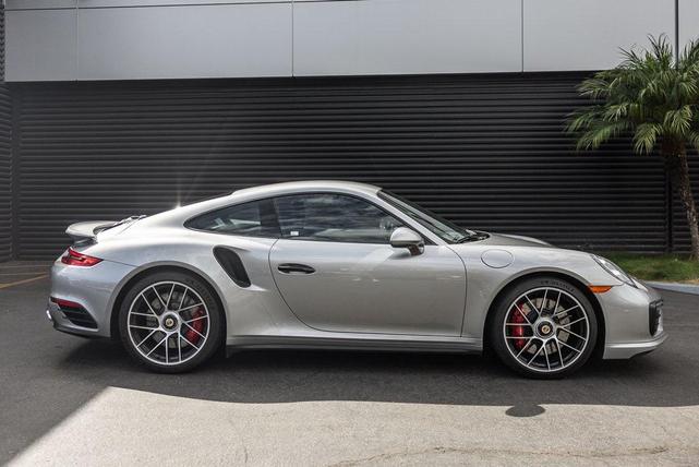 Photo of 2019 GT Silver Metallic Porsche 911