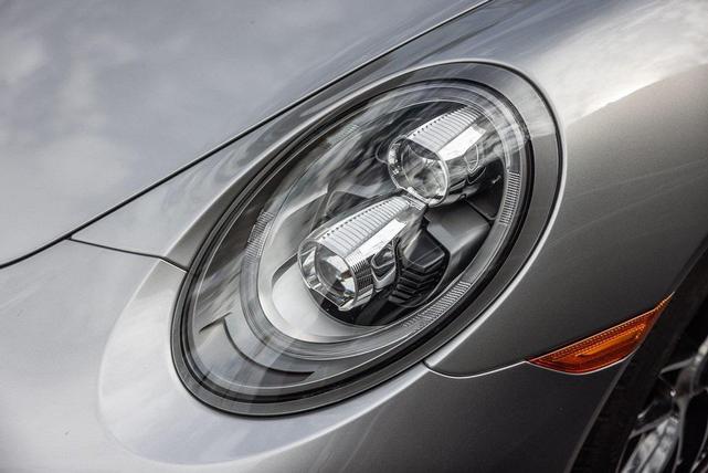 Photo of 2019 GT Silver Metallic Porsche 911