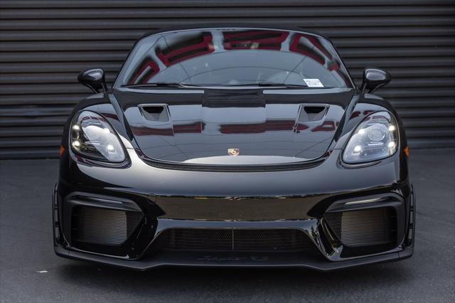 Photo of 2024 Black Porsche 718 Spyder