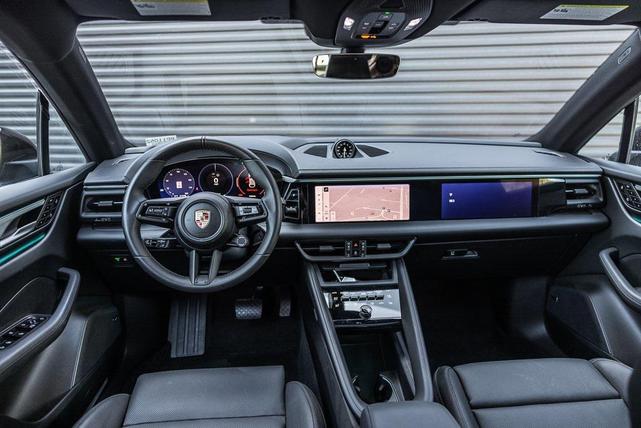 Photo of 2024 Copper Porsche Macan