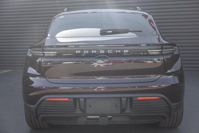Photo of 2024 Copper Porsche Macan