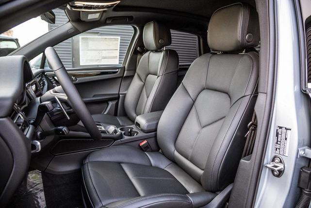 Photo of 2026 Dolomite Porsche Macan