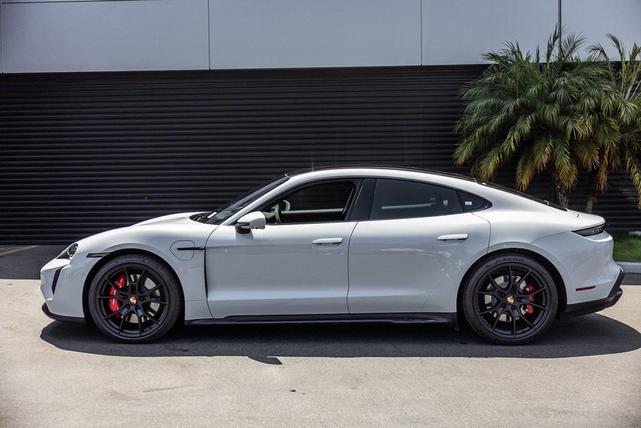 Photo of 2022 Carrara White Metallic Porsche Taycan