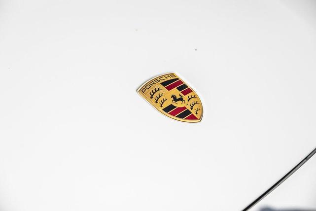 Photo of 2022 Carrara White Metallic Porsche Taycan