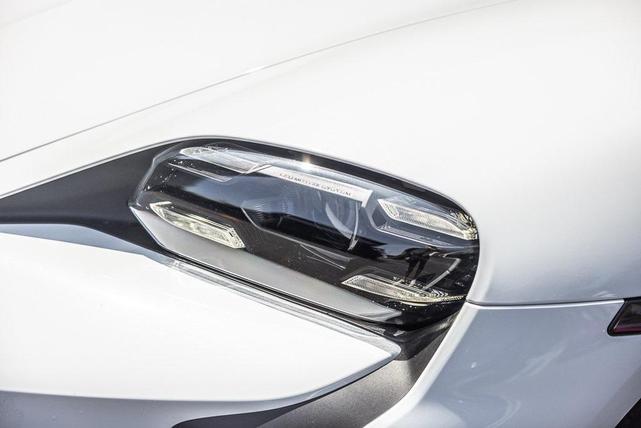 Photo of 2022 Carrara White Metallic Porsche Taycan