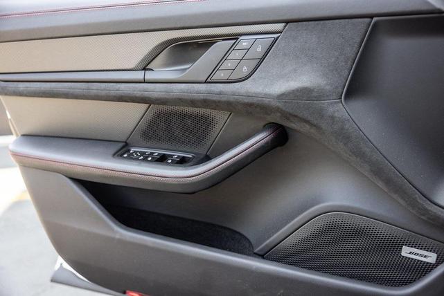 Photo of 2022 Carrara White Metallic Porsche Taycan