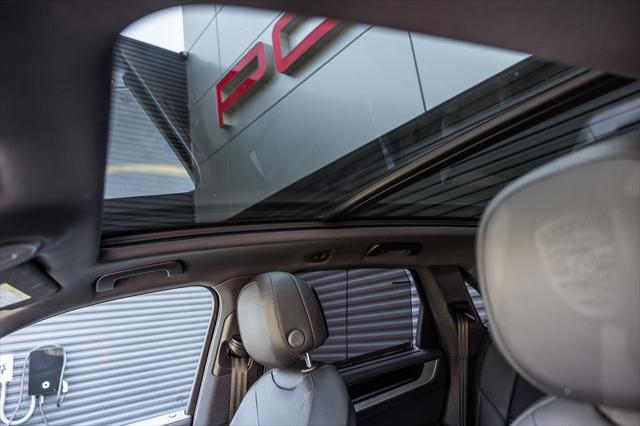 Photo of 2024 Chromite Black Metallic Porsche Cayenne