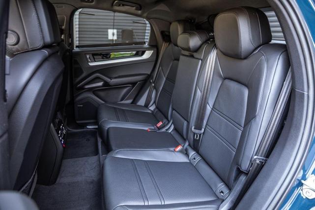 Photo of 2025 Montego Blue Porsche Cayenne