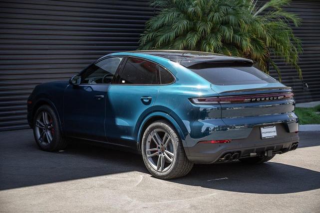 Photo of 2025 Montego Blue Porsche Cayenne
