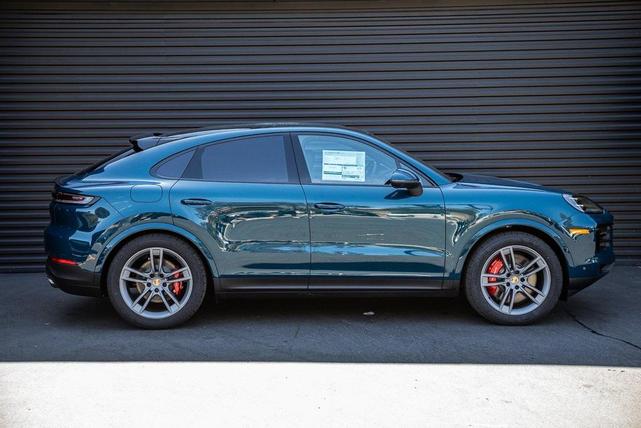 Photo of 2025 Montego Blue Porsche Cayenne