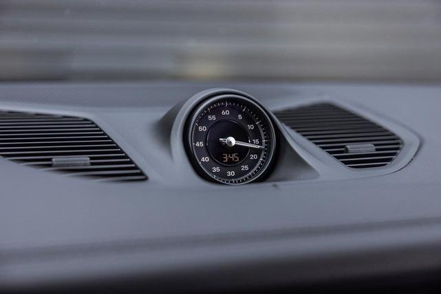 Photo of 2025 Grey Porsche Cayenne