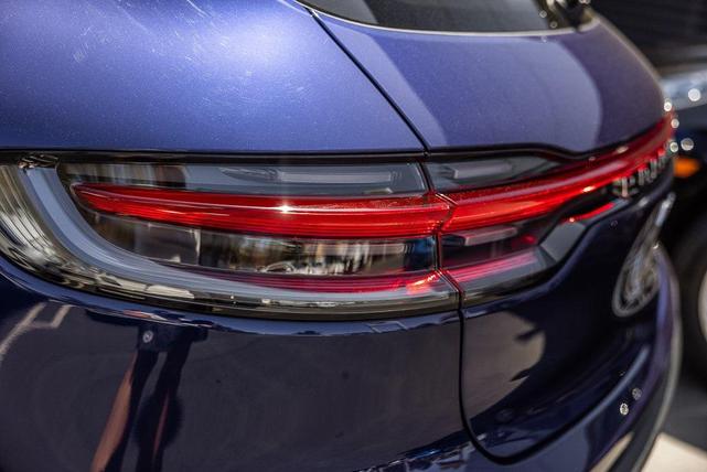 Photo of 2025 Gentian Blue Metallic Porsche Macan